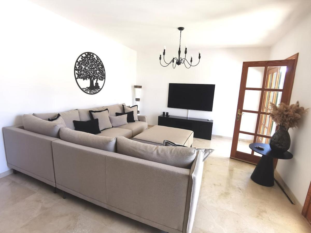 Villa Ibiza - Beautiful House With Private Pool Chayofa Luaran gambar