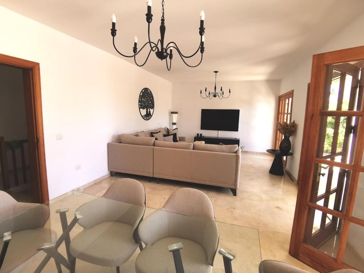 Villa Ibiza - Beautiful House With Private Pool Chayofa Luaran gambar